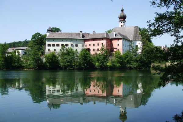 Kloster Höglwörth im Rupertiwinkel